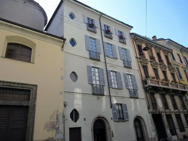 Hotel in zona Casa Via Sant'antonio 7