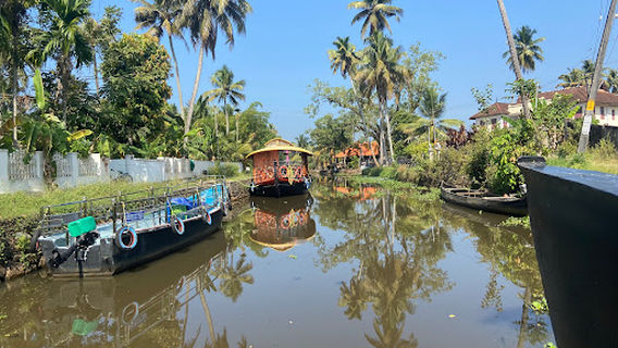 Kumarakom Boating
