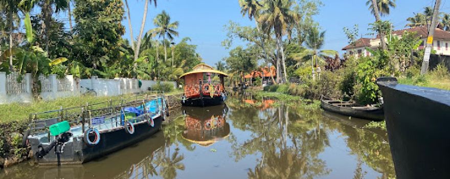 Kumarakom Boating