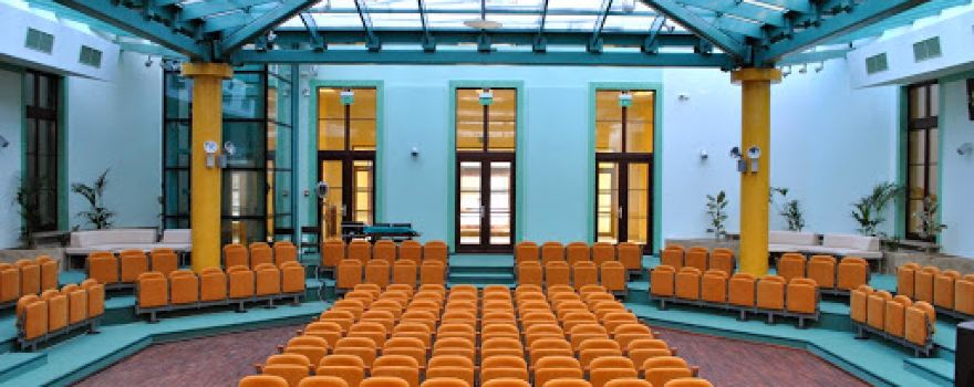 Leopold Staff City Culture Center