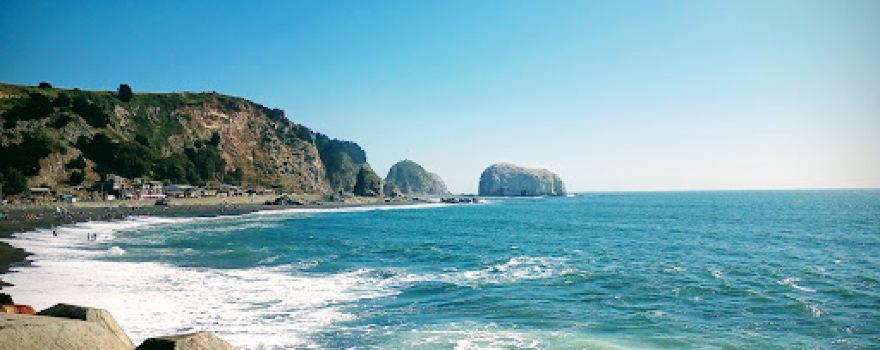 Playa de los Gringos