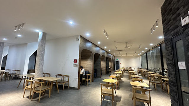 ZONE SIX 19 Phạm Như Xương