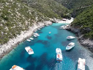Boat Rentals Shipwreck Zakynthos - Poseidon Tours