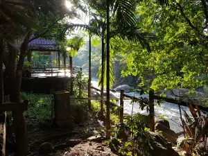 ပသိချောင်း အပန်းဖြေ စခန်း Pathi Stream Relaxation Zone