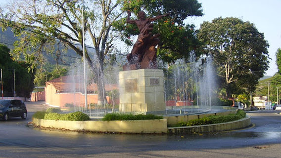 Monumento Al Indio Yaracuy