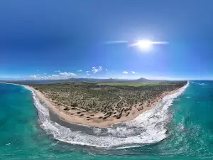 El Limón Beach