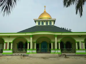Masjid Al-Huda Kuning Gading