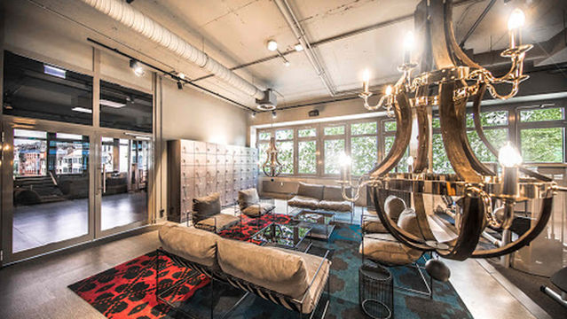 FITSEVENELEVEN SACHSENHAUSEN BLACK