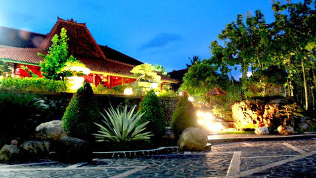 Klinik Kecantikan Mutia Vie Jepara