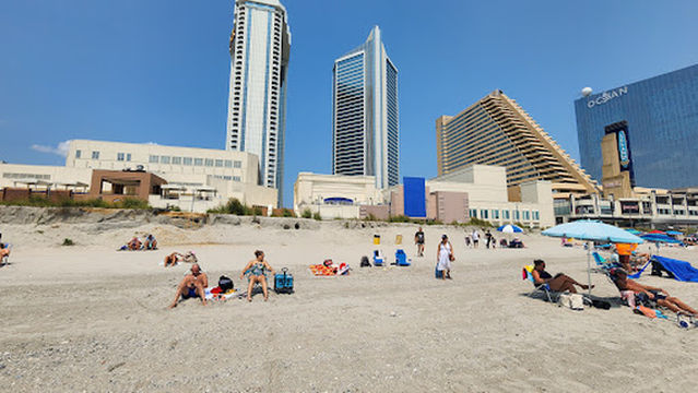 Hard Rock Live at Etess Arena