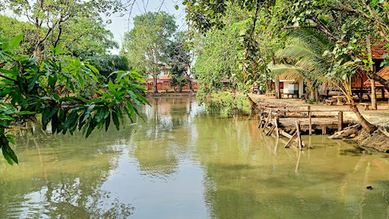 Wat Phasuk Santitham