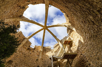 Cava Arquejada