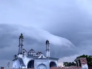 Khara Kuan (Shek Sarain)
