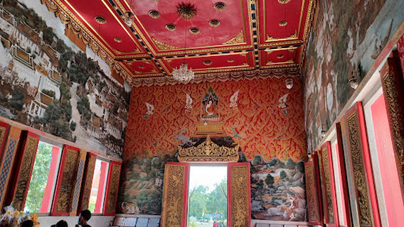 Wat Phra Thaen Dong Rang Worawihan