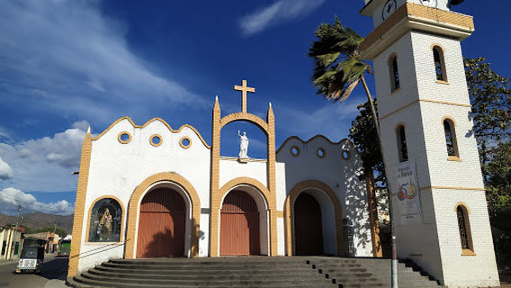 Simón Bolívar Central Park