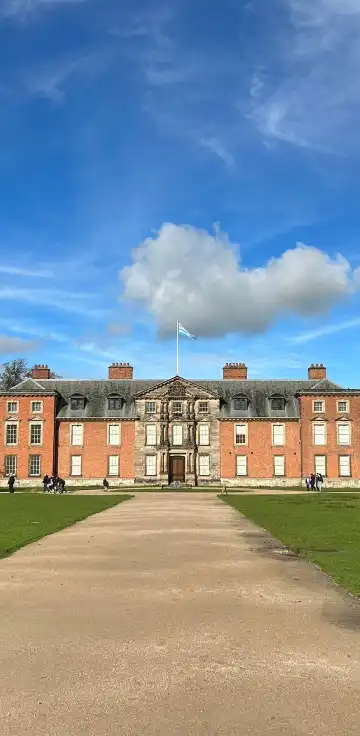 Hotels near Ashley Hall Showground