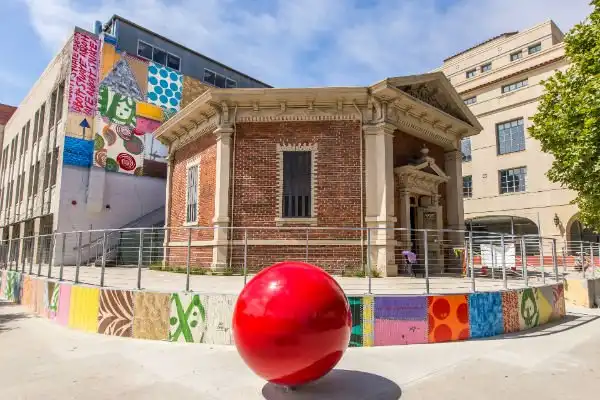 Hotels near Santa Cruz Museum of Art & History