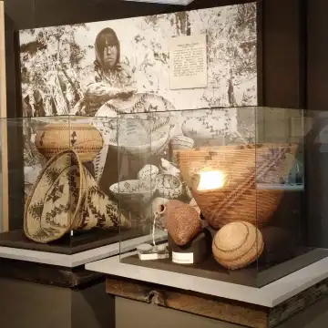 Hotels near Lake Tahoe Historical Museum