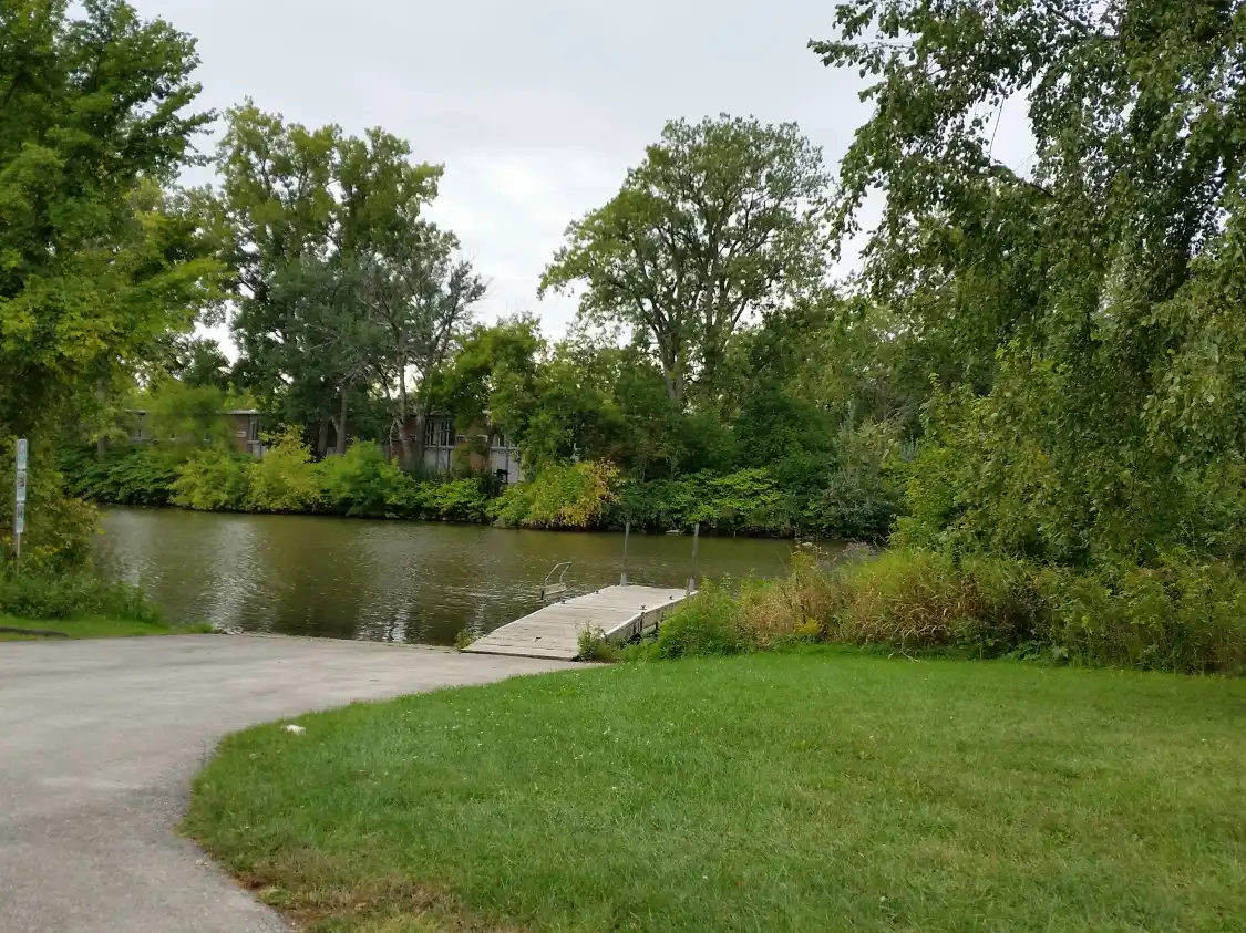 Hotels near Horlick Park