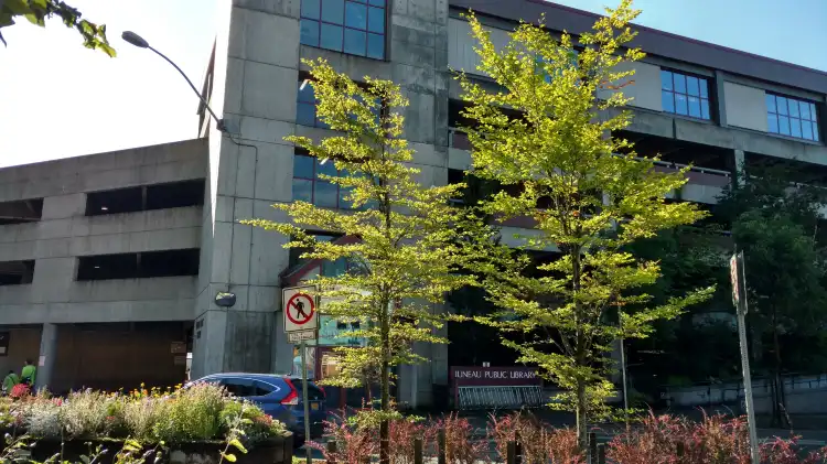 Hotels near Juneau Public Library