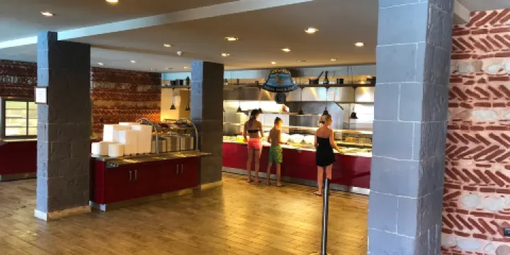 Pirates Inn Cactus Aquapark