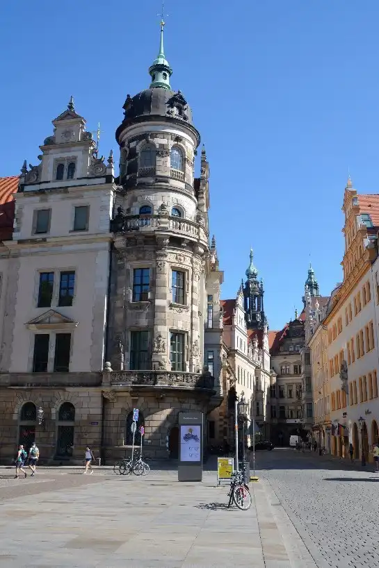 Hotels near Big courtyard of the Residence / Grosser Schlosshof Dresdner Residenz