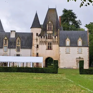 Chateau de Javarzay