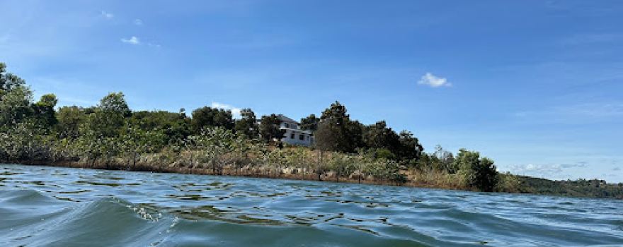 Lake View Homestay Thôn 5