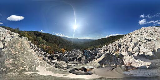 Devil's Marble Yard