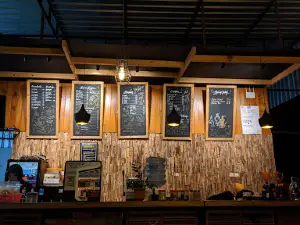 The New J-Cottage Coffee & Camping Ground