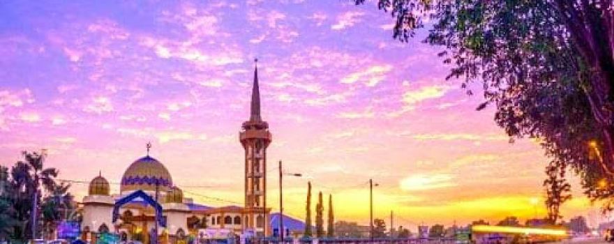 Masjid Asy-Syarif, Meru