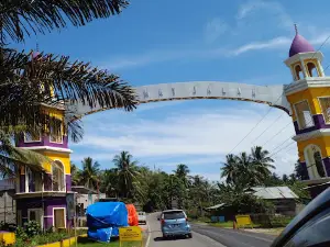 Gate "Welcome to the Gorontalo province"
