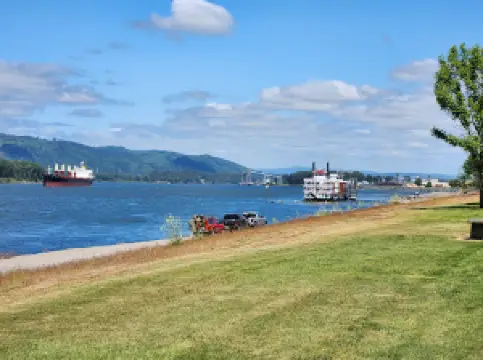 Port of Kalama Marine Park