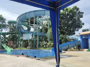 KENARI WATERPARK