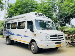 Bahadur Bus Service, Raebareli