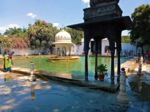 ウダイプールの人気家族向け観光スポット