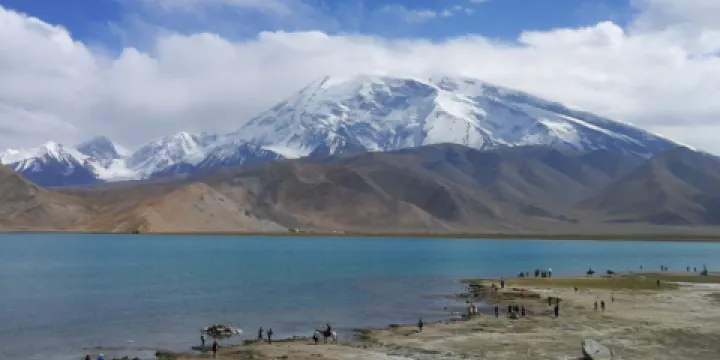 卡拉卡里湖觀景台