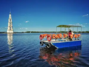 Kalyazin. Vid Na Kolokol'nyu