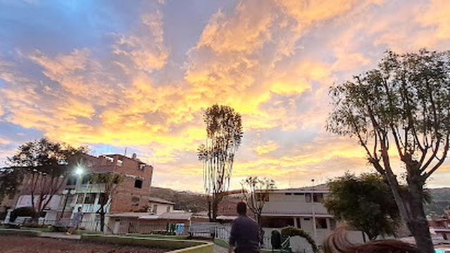 Parque Santiago Antunez de Mayolo