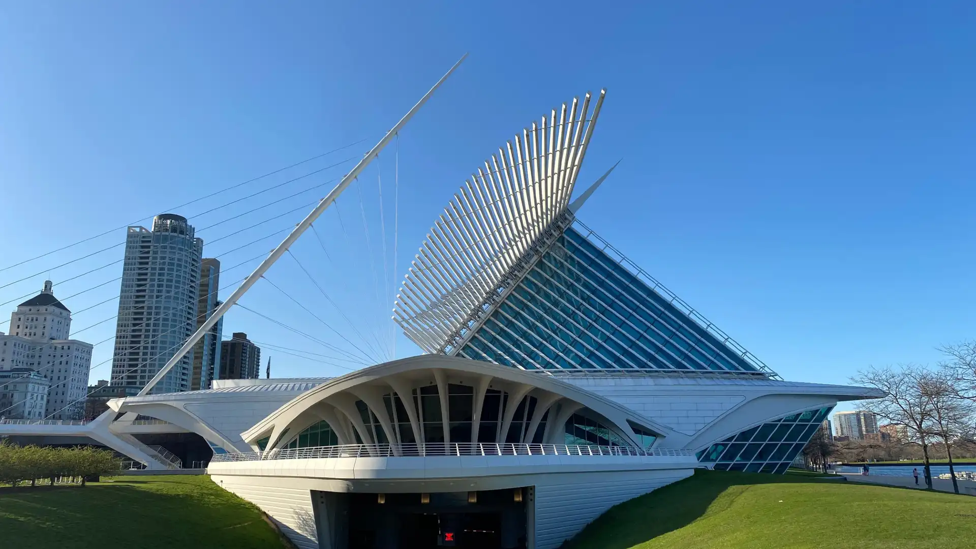 Hotels near Milwaukee Art Museum