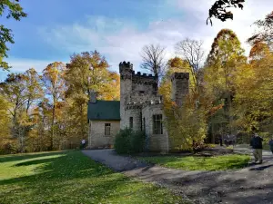 Squire's Castle