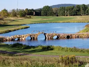 Devil's Head Resort