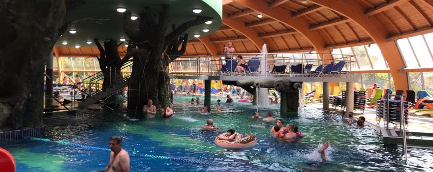Aqua Palace