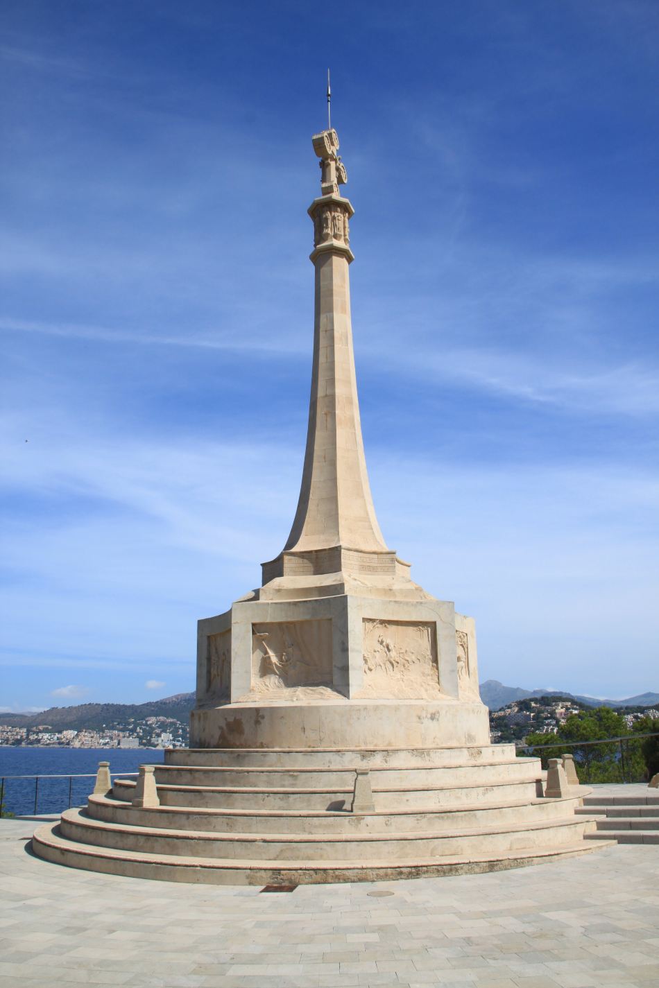 Compare 3 airports near Santa Ponsa