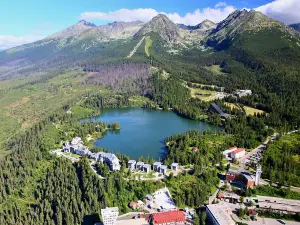 Vysoké Tatry — Hory zážitkov • Štrbské Pleso