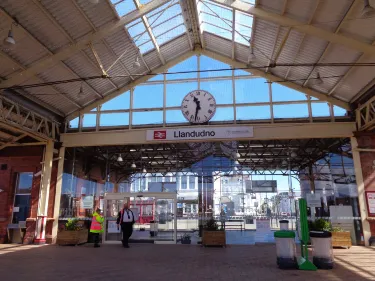 Llandudno railway station