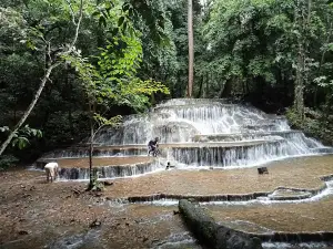 Semolon Waterfall