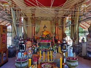 Wat Hu Kwang