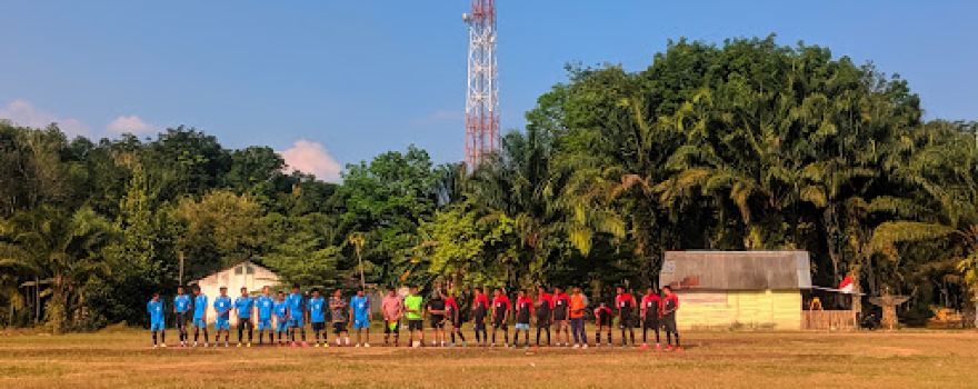 LAPANGAN BOLA DESA MARIBAYA