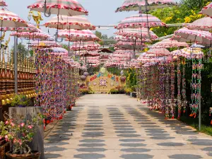 Wat Sawang Hua Na Kham